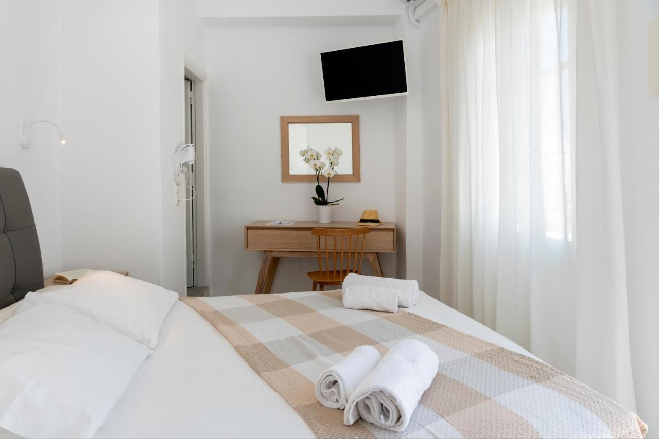 Galinos Hotel For Adults Only Paro Esterno foto