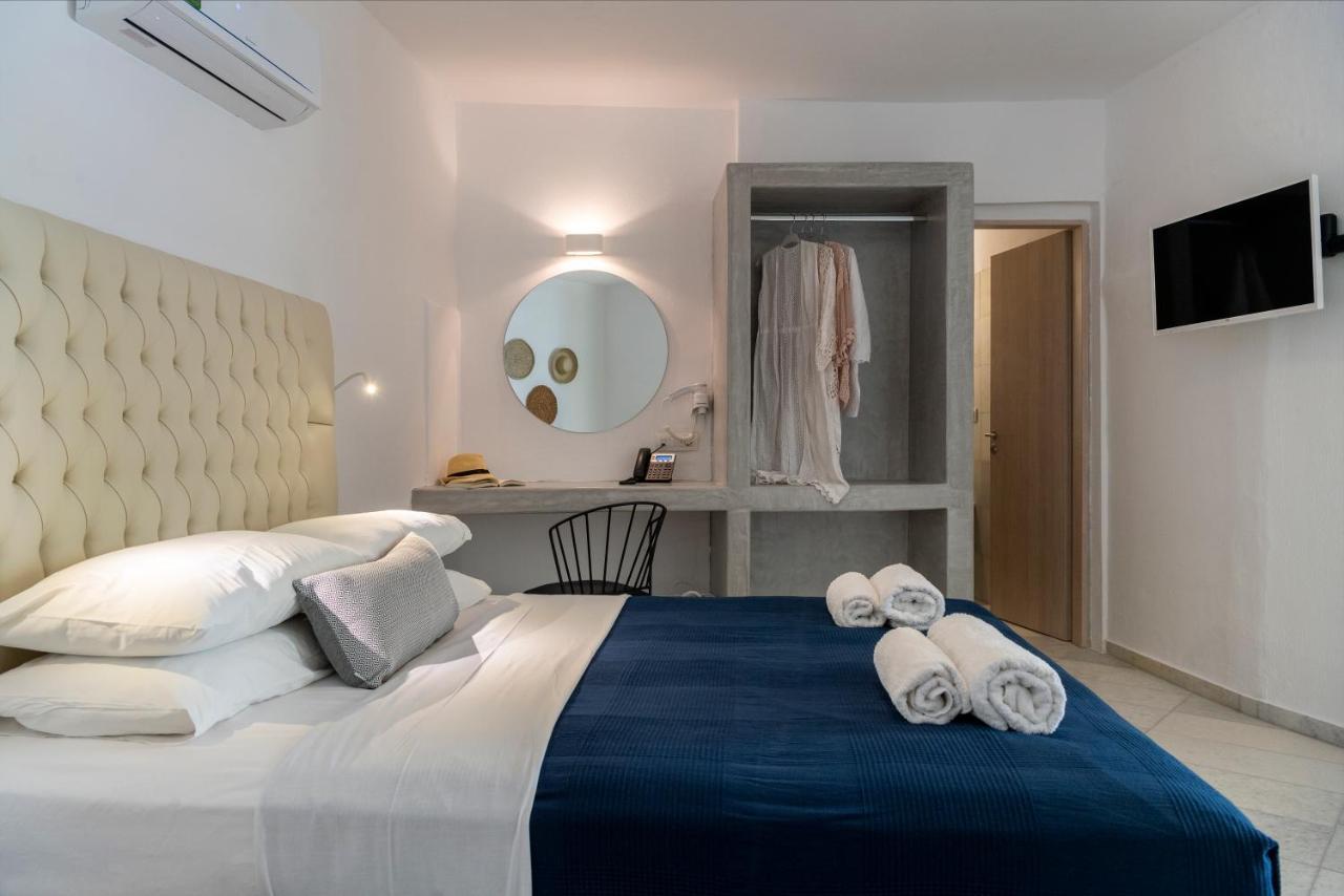 Galinos Hotel For Adults Only Paro Esterno foto