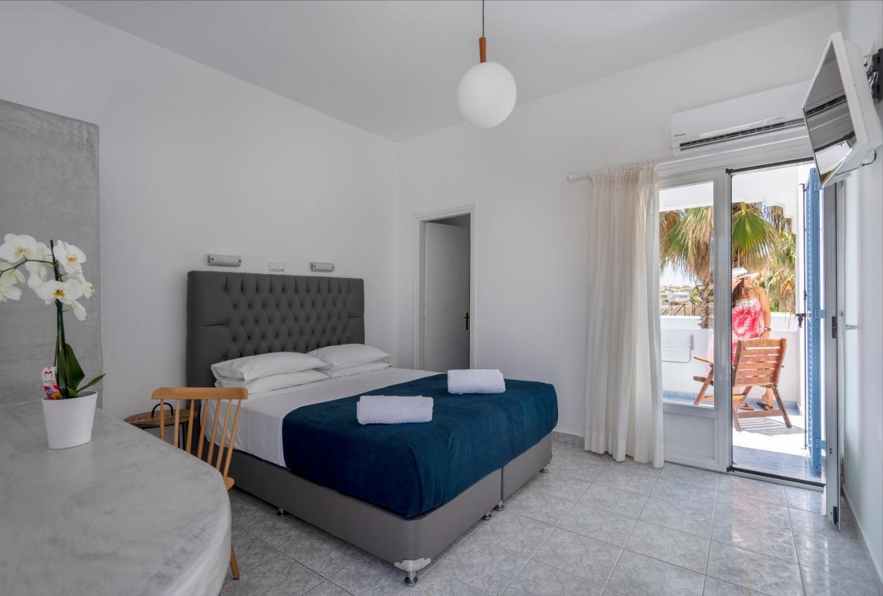 Galinos Hotel For Adults Only Paro Esterno foto