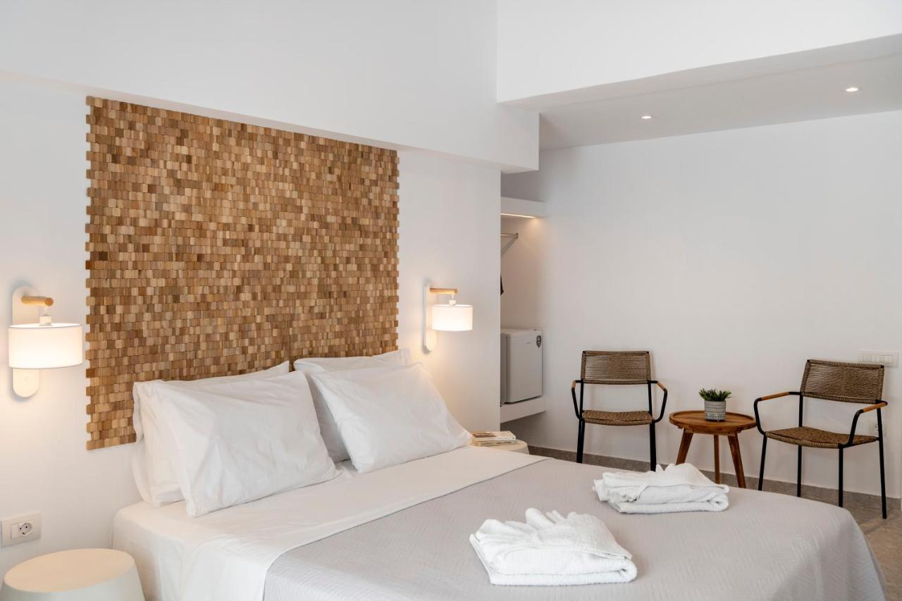 Galinos Hotel For Adults Only Paro Esterno foto