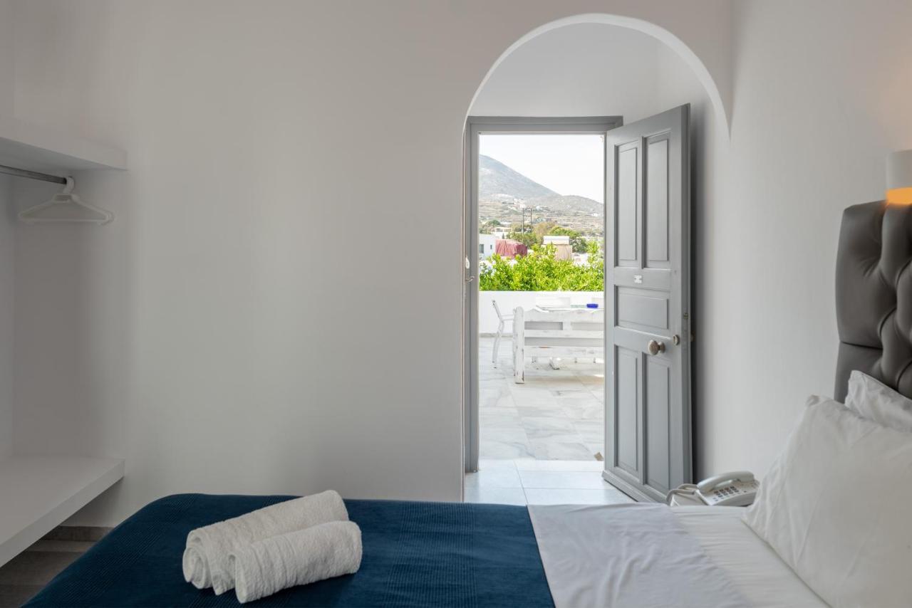 Galinos Hotel For Adults Only Paro Esterno foto