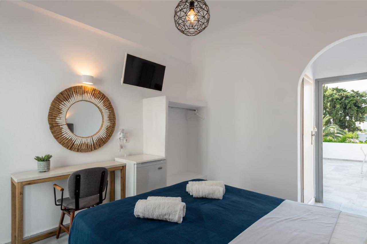 Galinos Hotel For Adults Only Paro Esterno foto